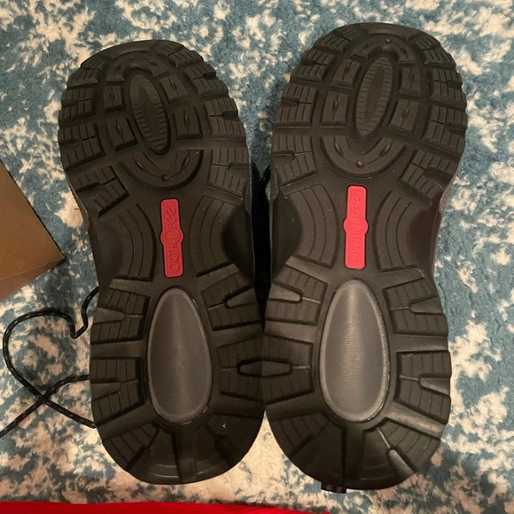 Brand new in box OrthoFeet boots. - Picture 5 of 12